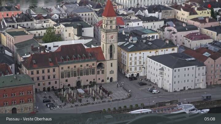 Archived image Webcam Passau City Centre and Danube