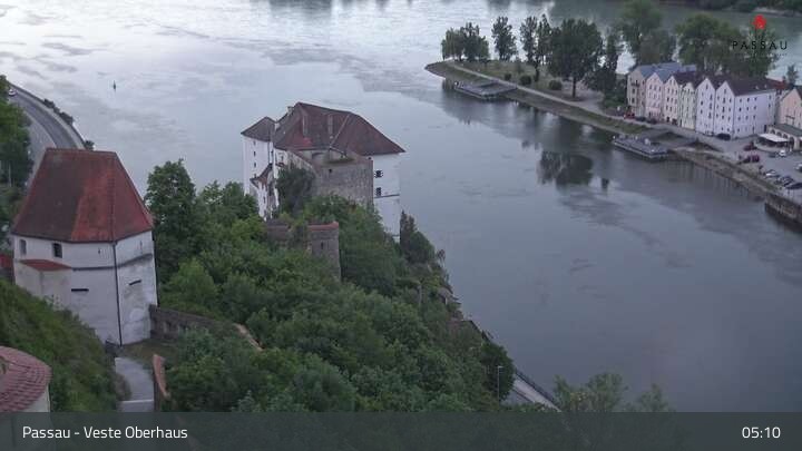 Archiv Foto Webcam Passau: Panoramablick auf Donau, Ortspitze und Altstadt