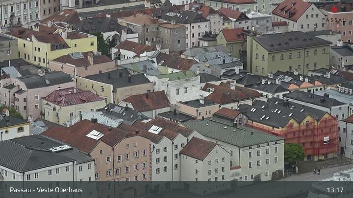 Archived image Webcam Passau City Centre and Danube
