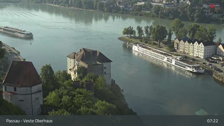Archiv Foto Webcam Passau: Panoramablick auf Donau, Ortspitze und Altstadt