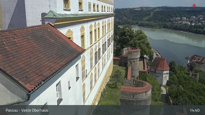 Archiv Foto Webcam Passau: Panoramablick auf Donau, Ortspitze und Altstadt