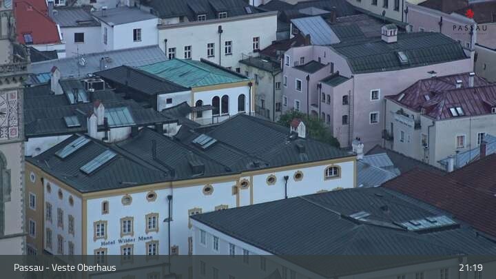 Archiv Foto Webcam Passau: Panoramablick auf Donau, Ortspitze und Altstadt