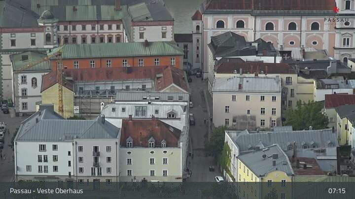 Archiv Foto Webcam Passau: Panoramablick auf Donau, Ortspitze und Altstadt