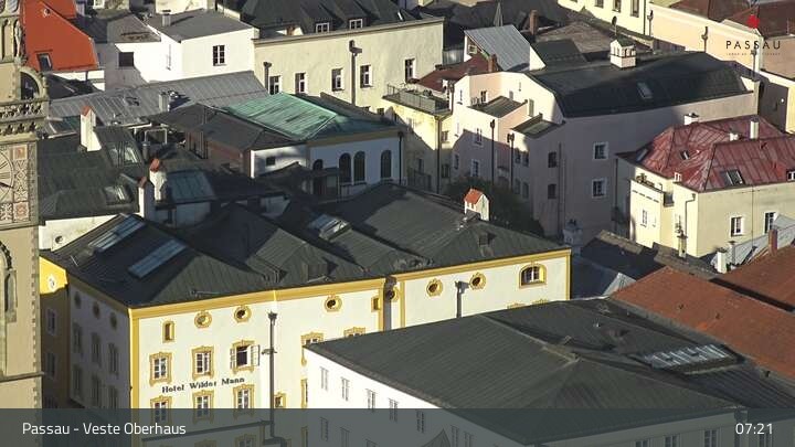 Archiv Foto Webcam Passau: Panoramablick auf Donau, Ortspitze und Altstadt