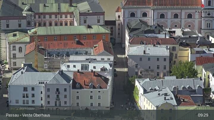 Archiv Foto Webcam Passau: Panoramablick auf Donau, Ortspitze und Altstadt