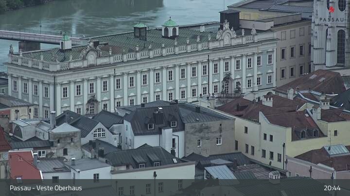 Archiv Foto Webcam Passau: Panoramablick auf Donau, Ortspitze und Altstadt