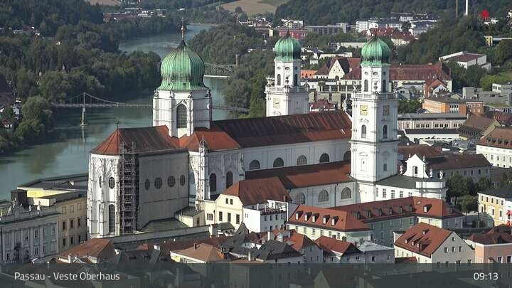 Archived image Webcam Passau City Centre and Danube