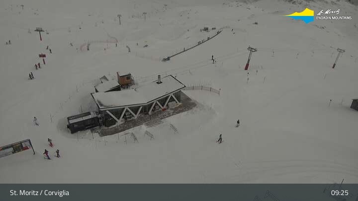Archiv Foto Webcam Blick von der Bergstation Chantrella