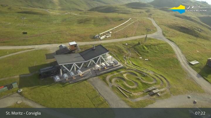 Archiv Foto Webcam Blick von der Bergstation Chantrella