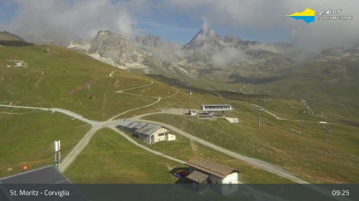 Archived image Webcam mountain station - Chantrella lift