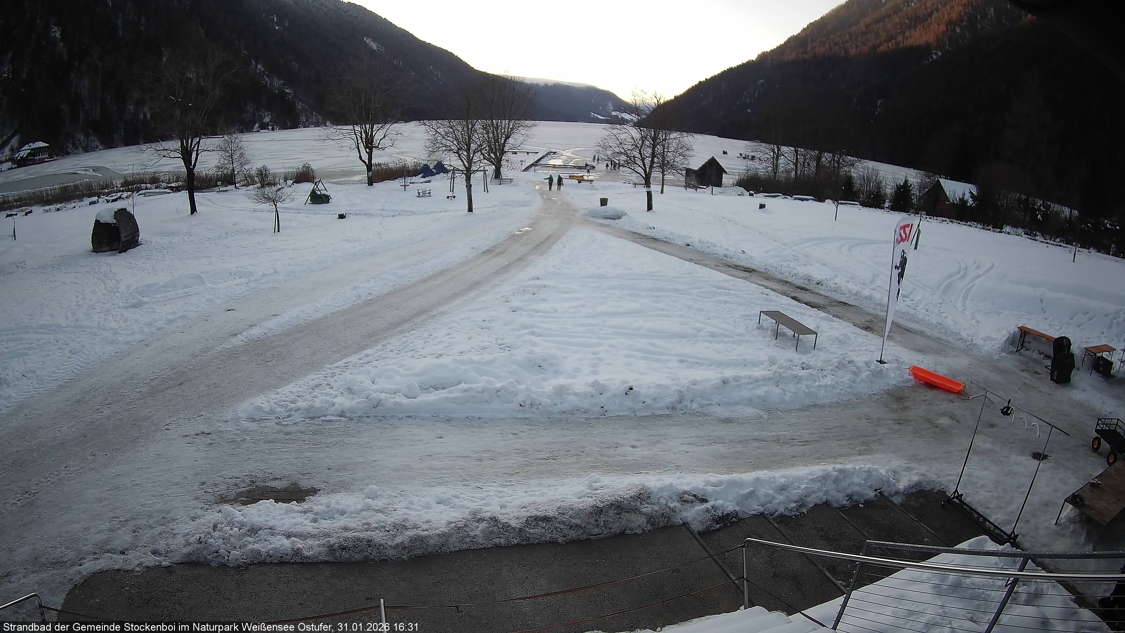Archiv Foto Webcam Weissensee (Stockenboi Seite)