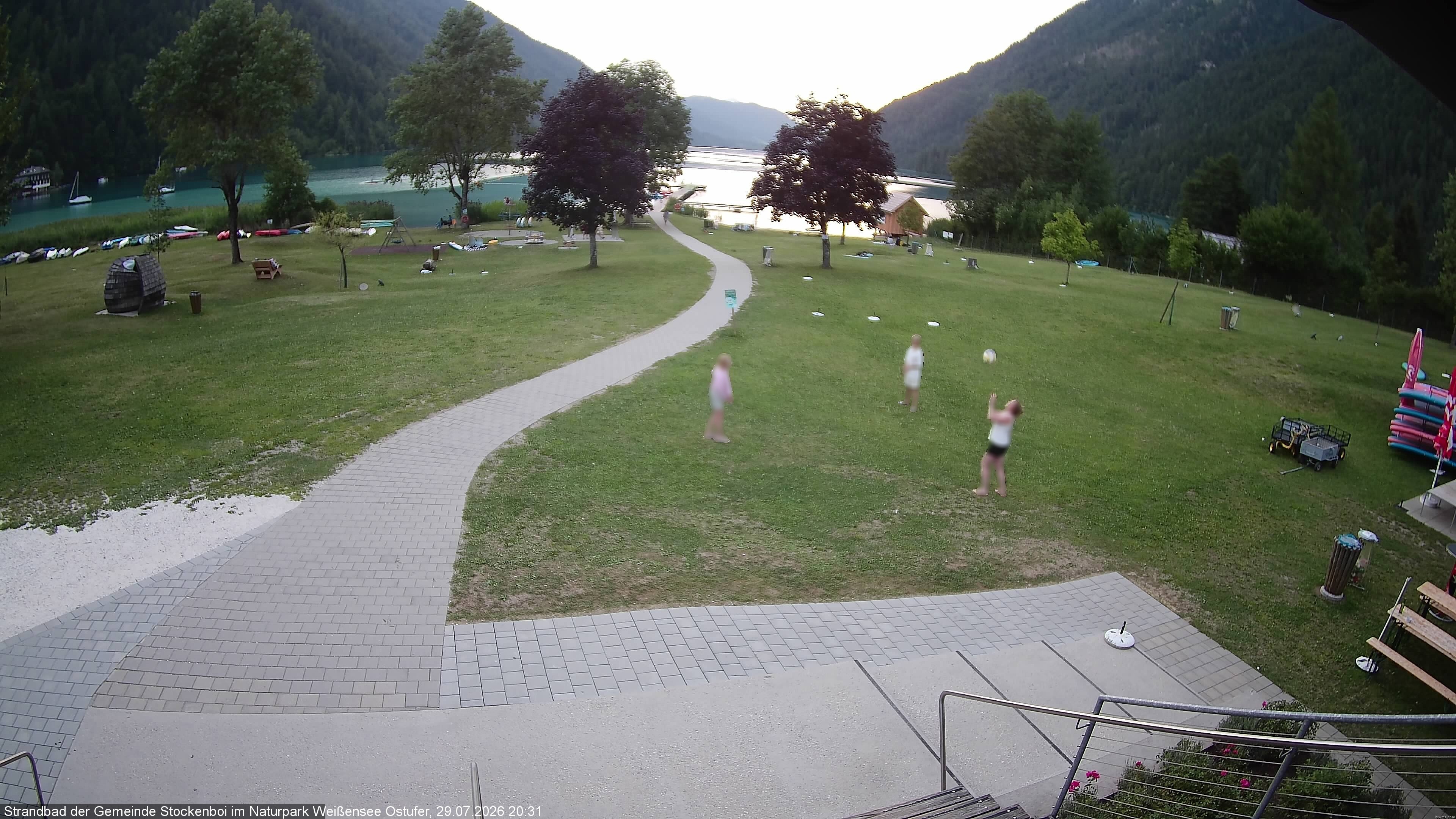 Archiv Foto Webcam Weissensee (Stockenboi Seite)