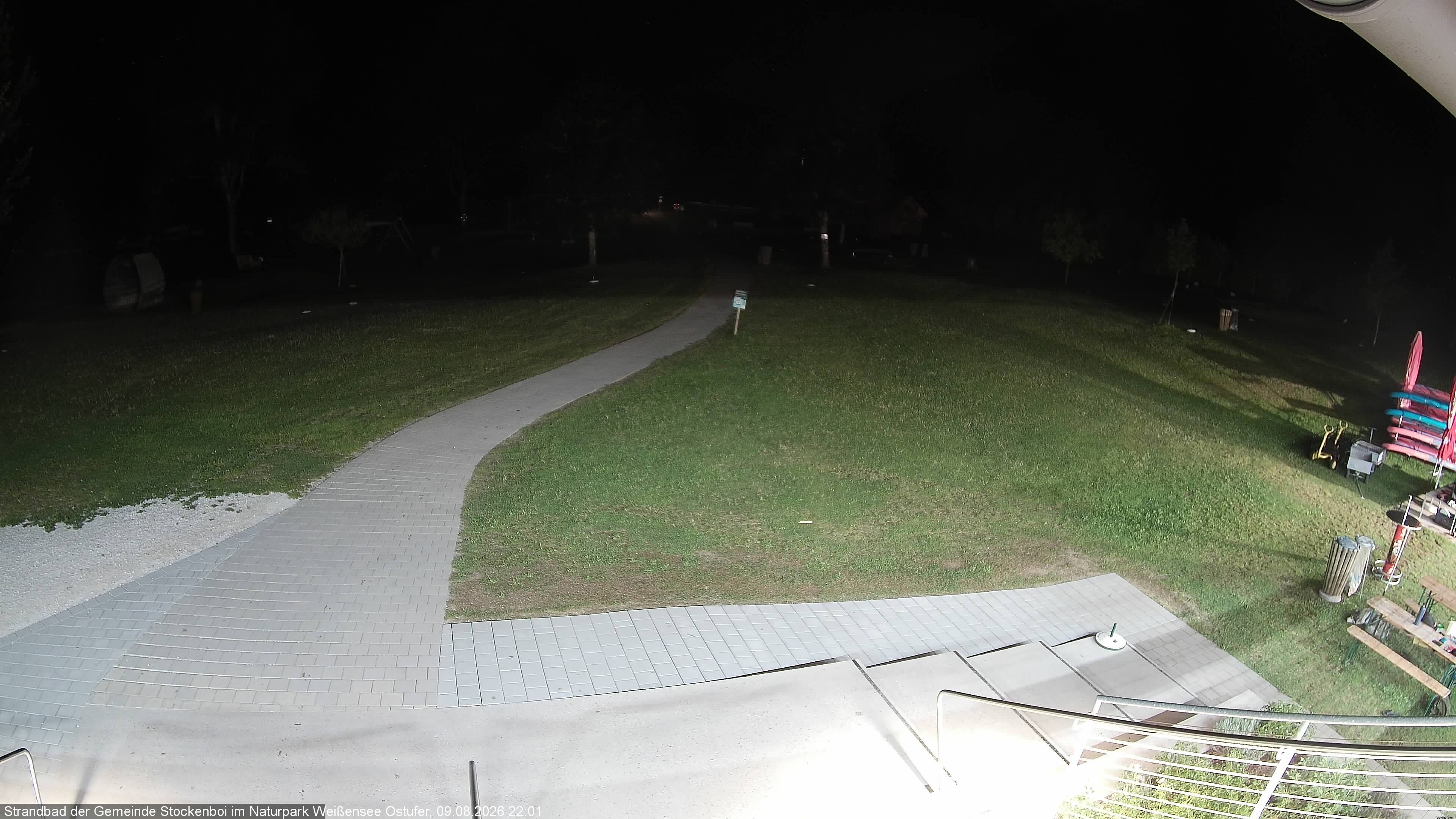 Archived image Webcam Lake Weissensee (East side)