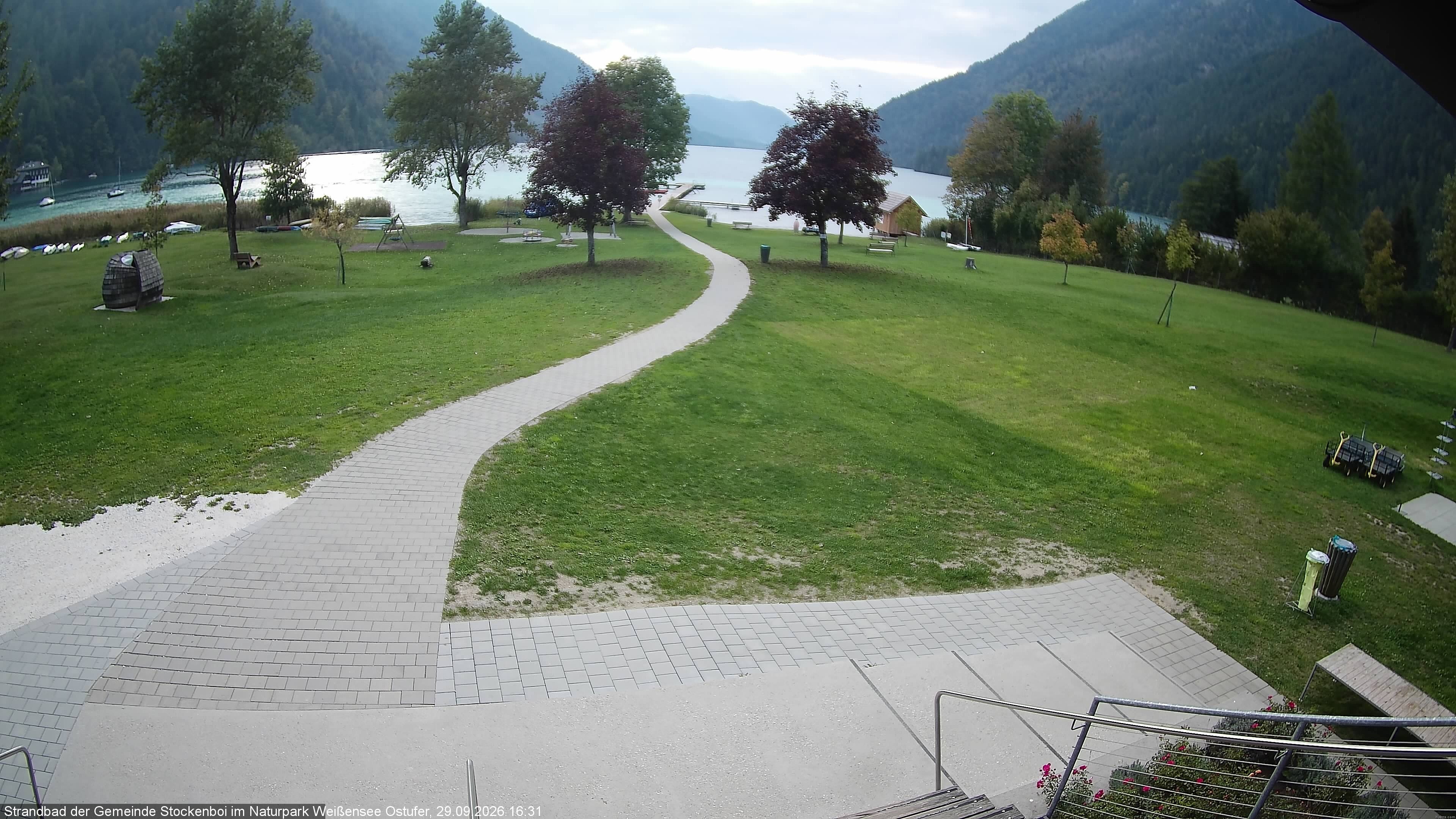 Archiv Foto Webcam Weissensee (Stockenboi Seite)