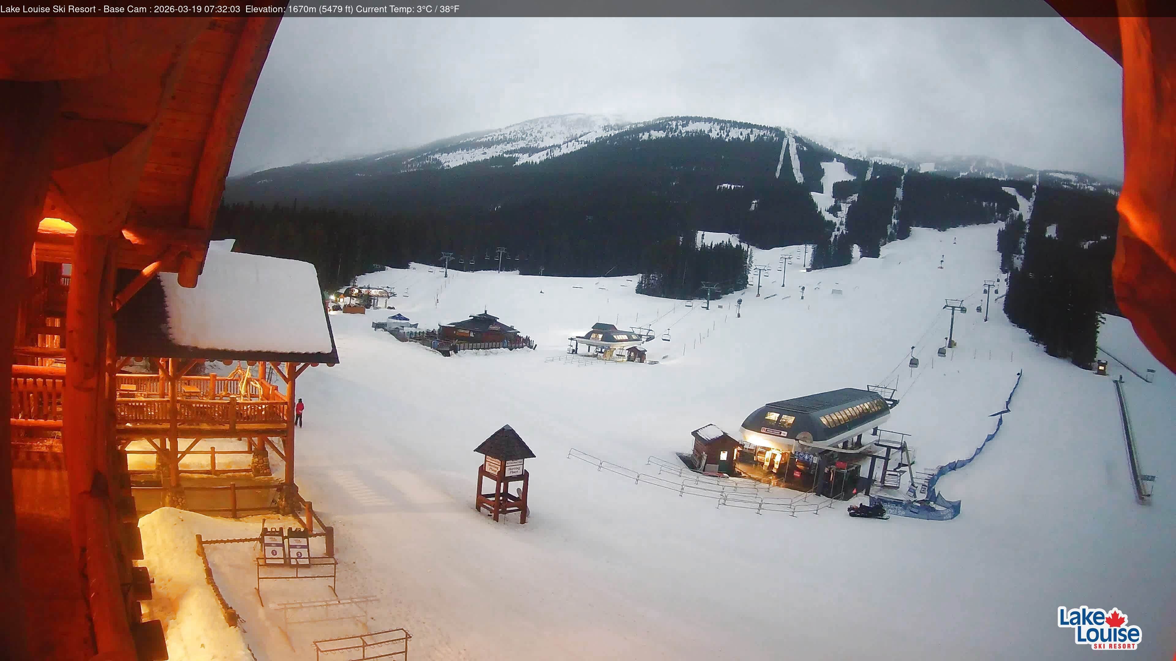 Archiv Foto Webcam Lake Louise: Talstation