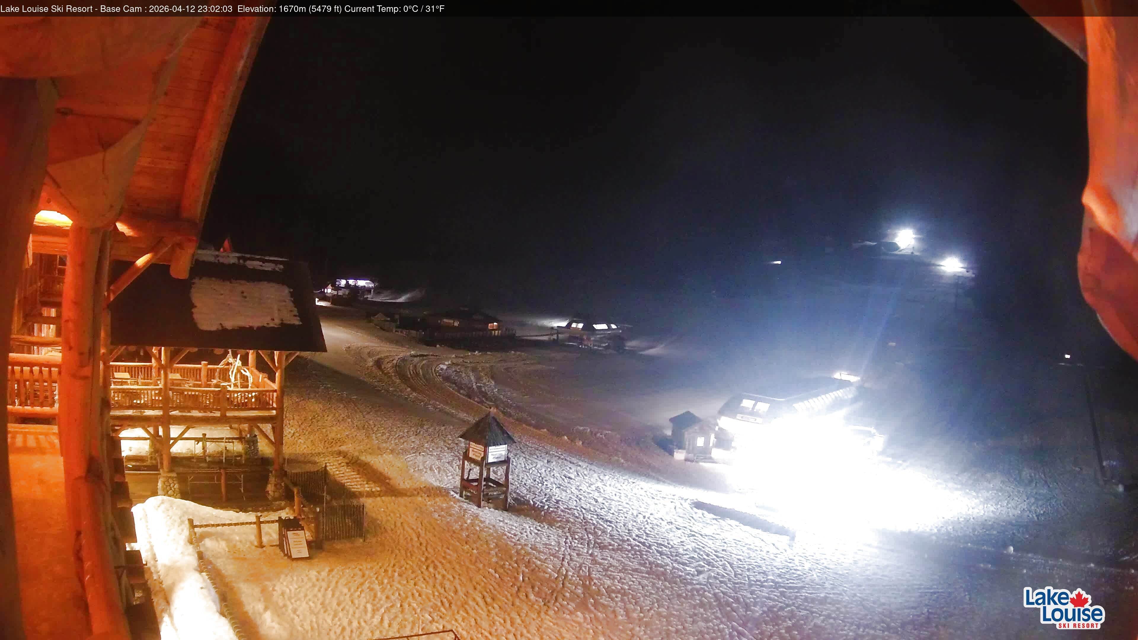 Archived image Webcam Lake Louise: Base Area