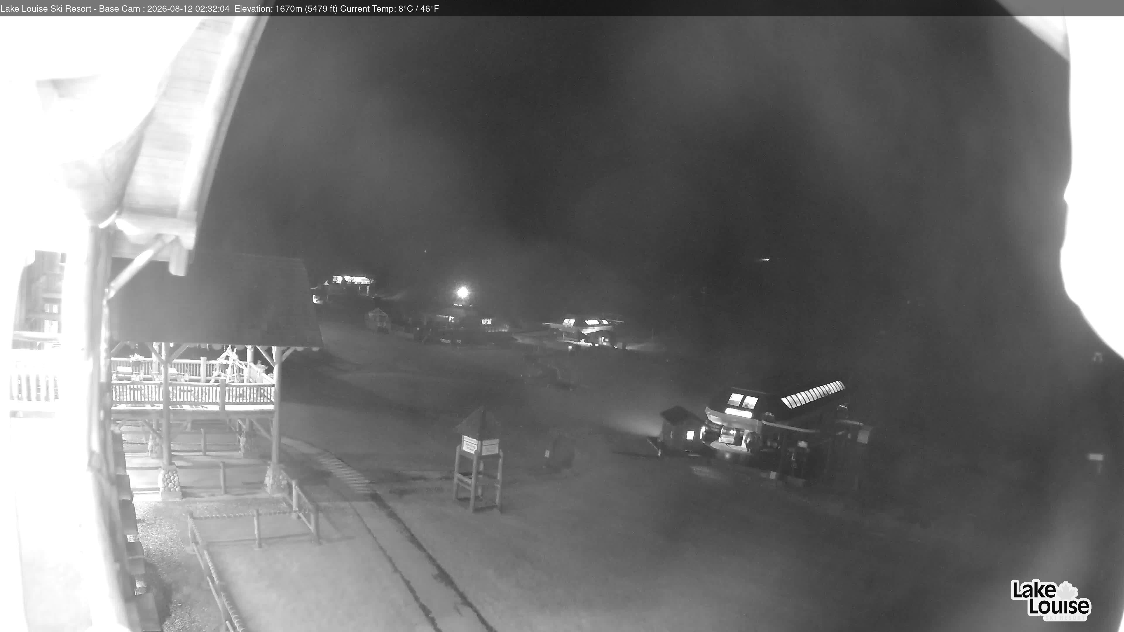 Archived image Webcam Lake Louise: Base Area
