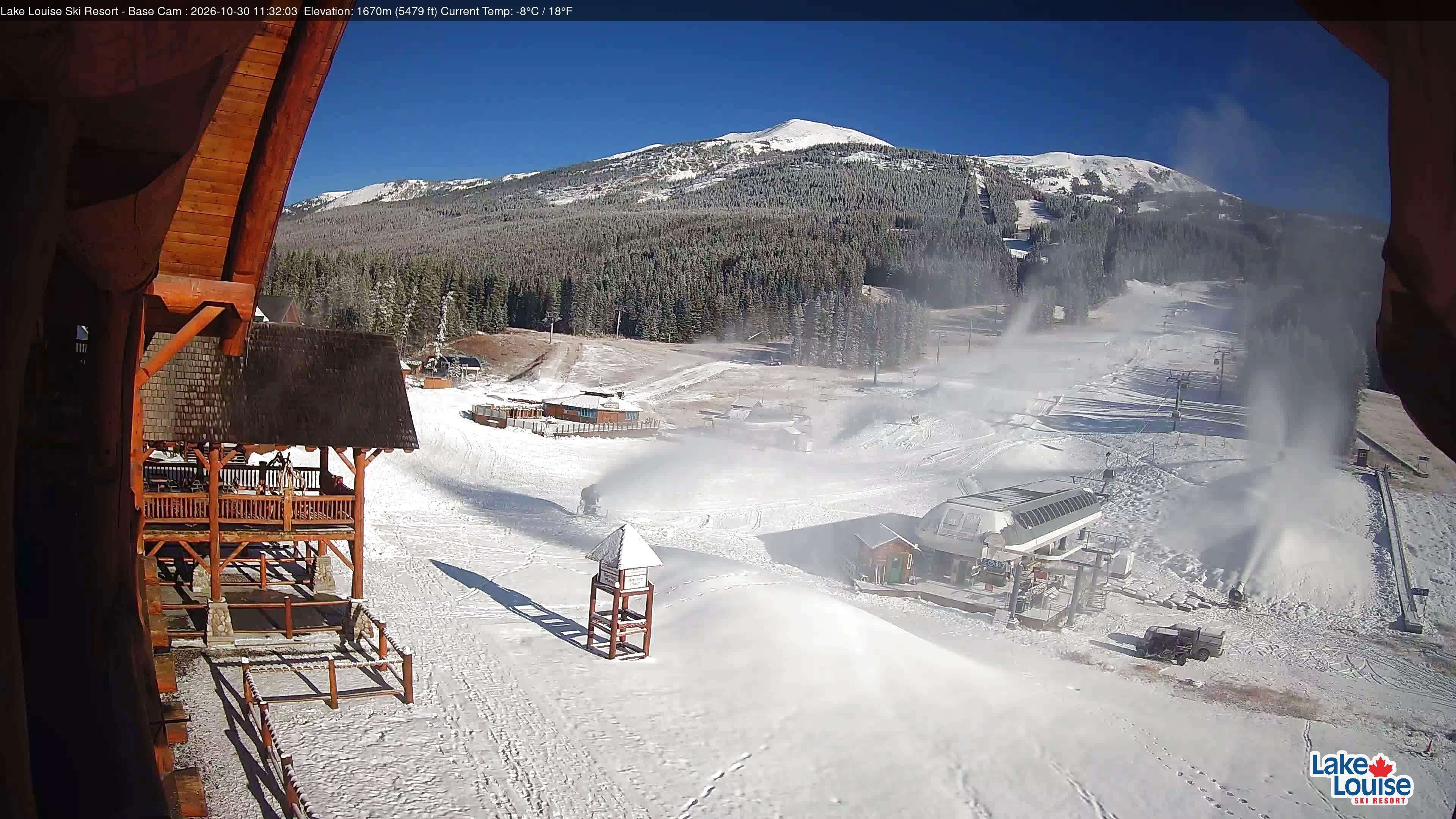 Archived image Webcam Lake Louise: Base Area