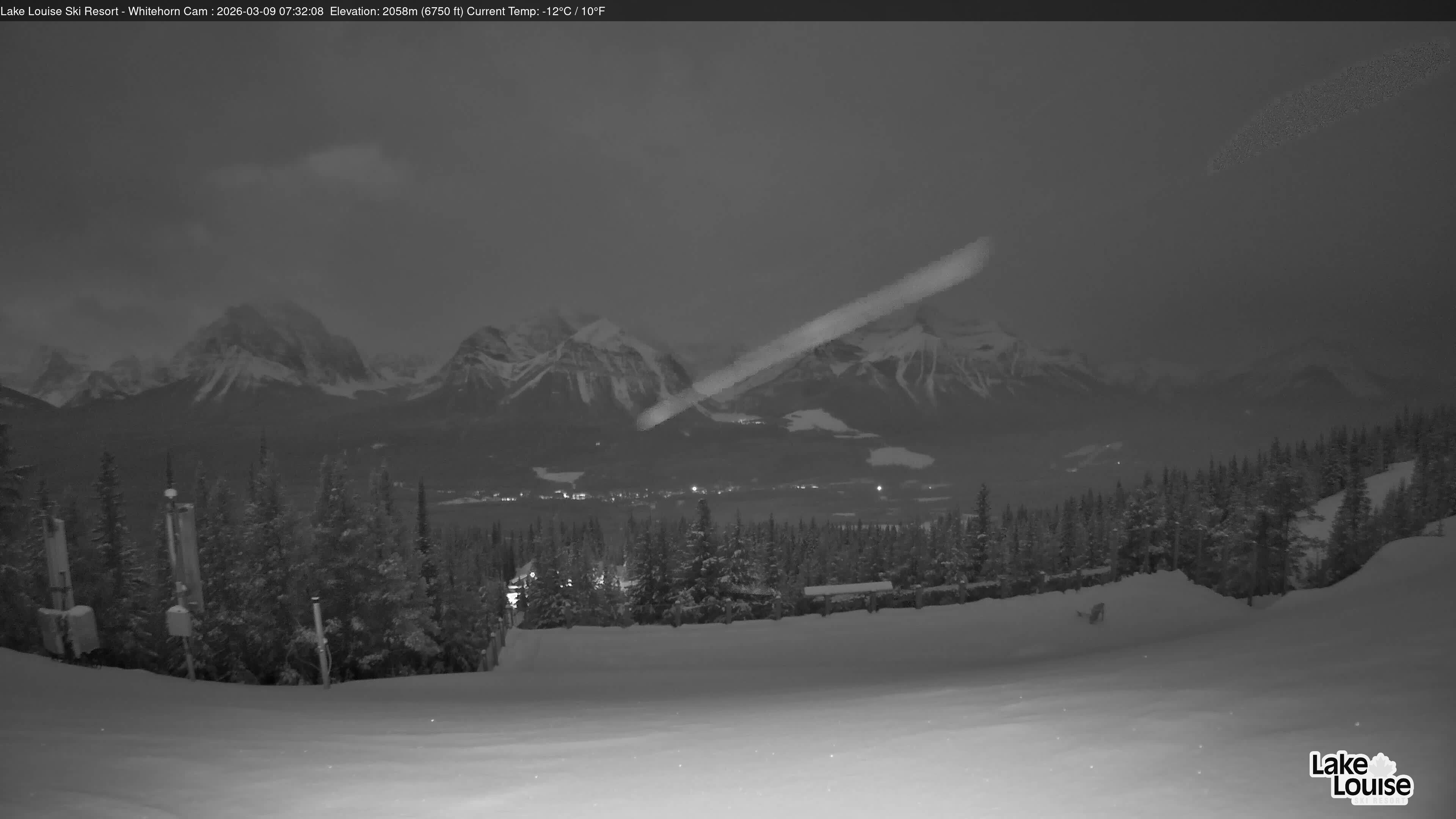 Archived image Webcam Whitehorn Lodge (2.058m)