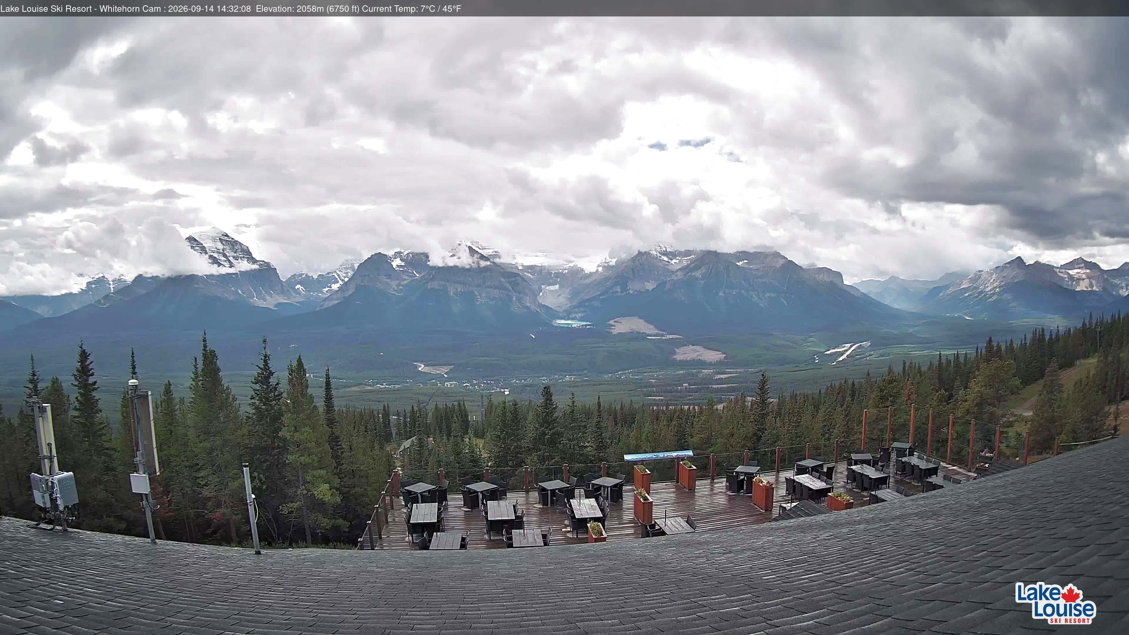 Archived image Webcam Whitehorn Lodge (2.058m)