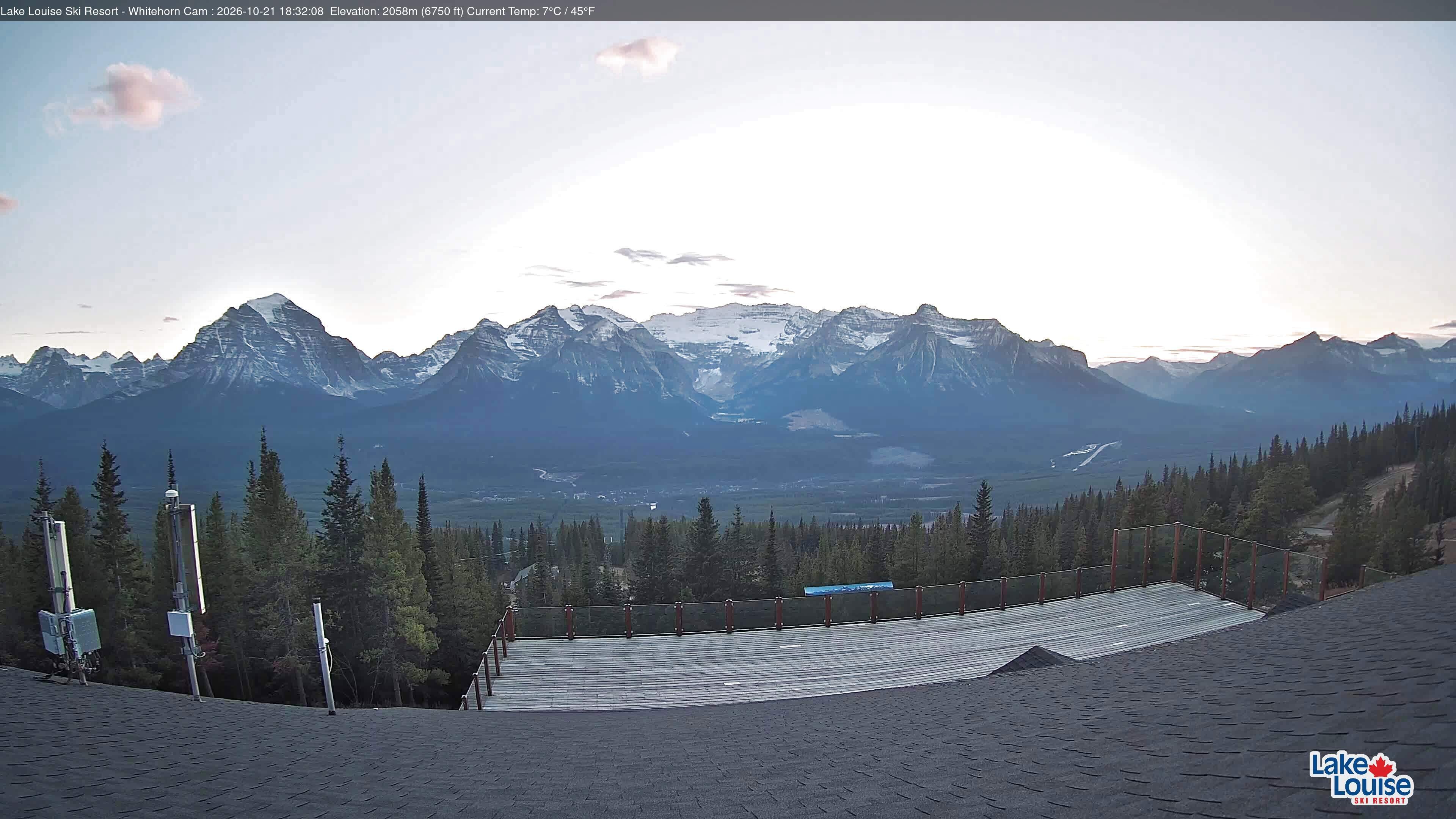 Archived image Webcam Whitehorn Lodge (2.058m)