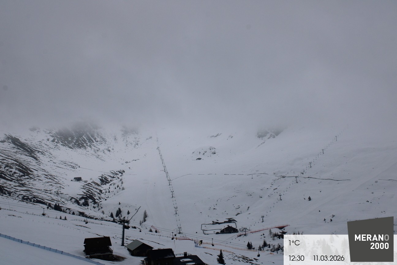 Archived image Webcam mountain restaurant Kirchsteiger Hütte, Merano/Meran