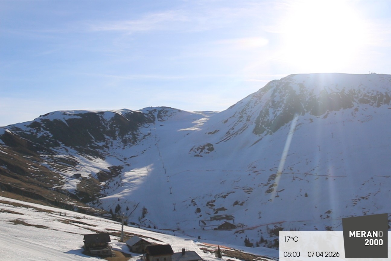 Archived image Webcam mountain restaurant Kirchsteiger Hütte, Merano/Meran