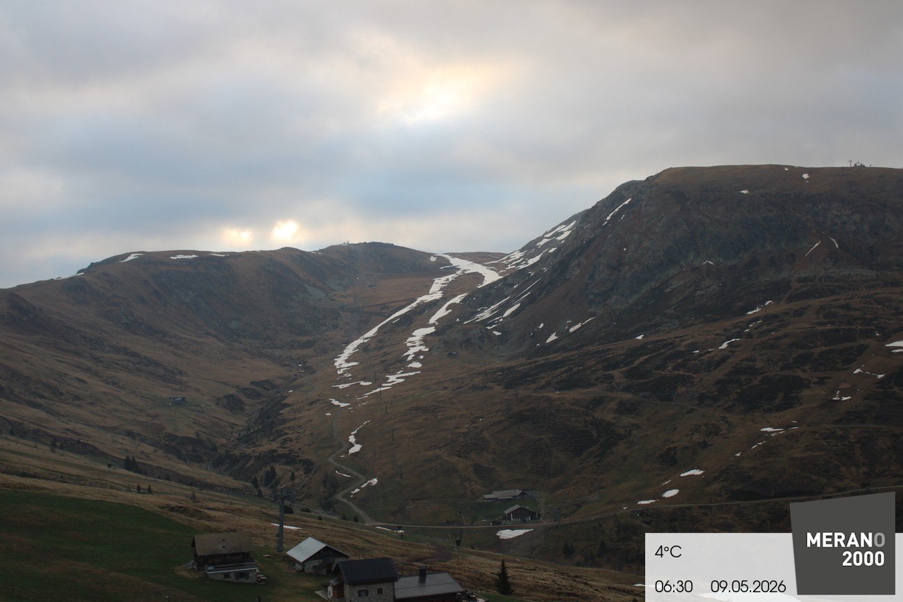 Archived image Webcam mountain restaurant Kirchsteiger Hütte, Merano/Meran