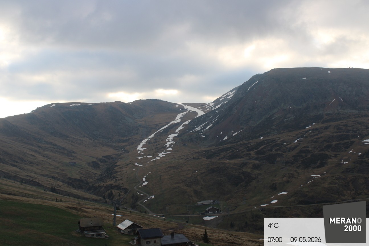 Archived image Webcam mountain restaurant Kirchsteiger Hütte, Merano/Meran