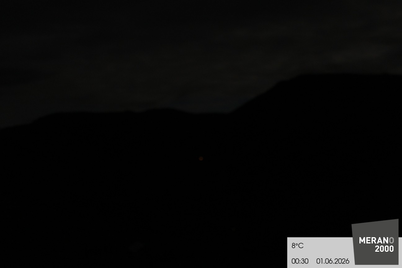 Archiv Foto Webcam Kesselberghütte, Meran