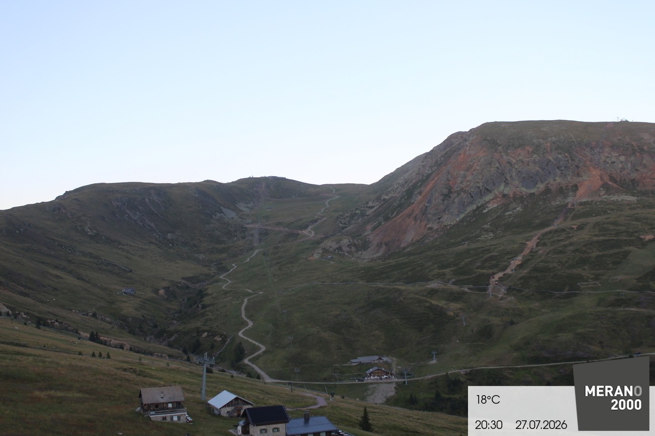 Archived image Webcam mountain restaurant Kirchsteiger Hütte, Merano/Meran
