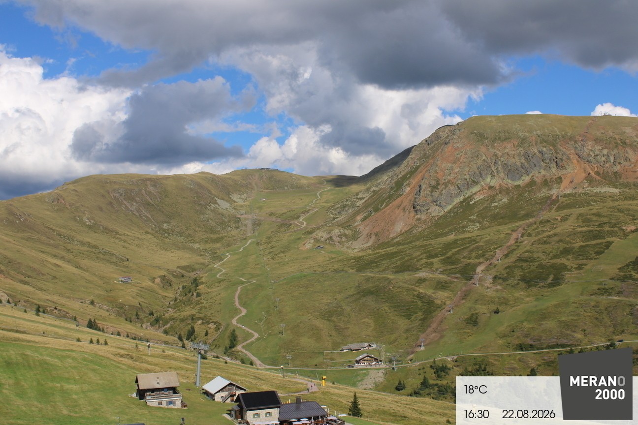 Archived image Webcam mountain restaurant Kirchsteiger Hütte, Merano/Meran