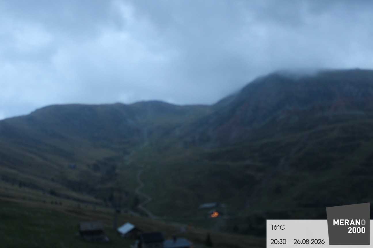 Archived image Webcam mountain restaurant Kirchsteiger Hütte, Merano/Meran