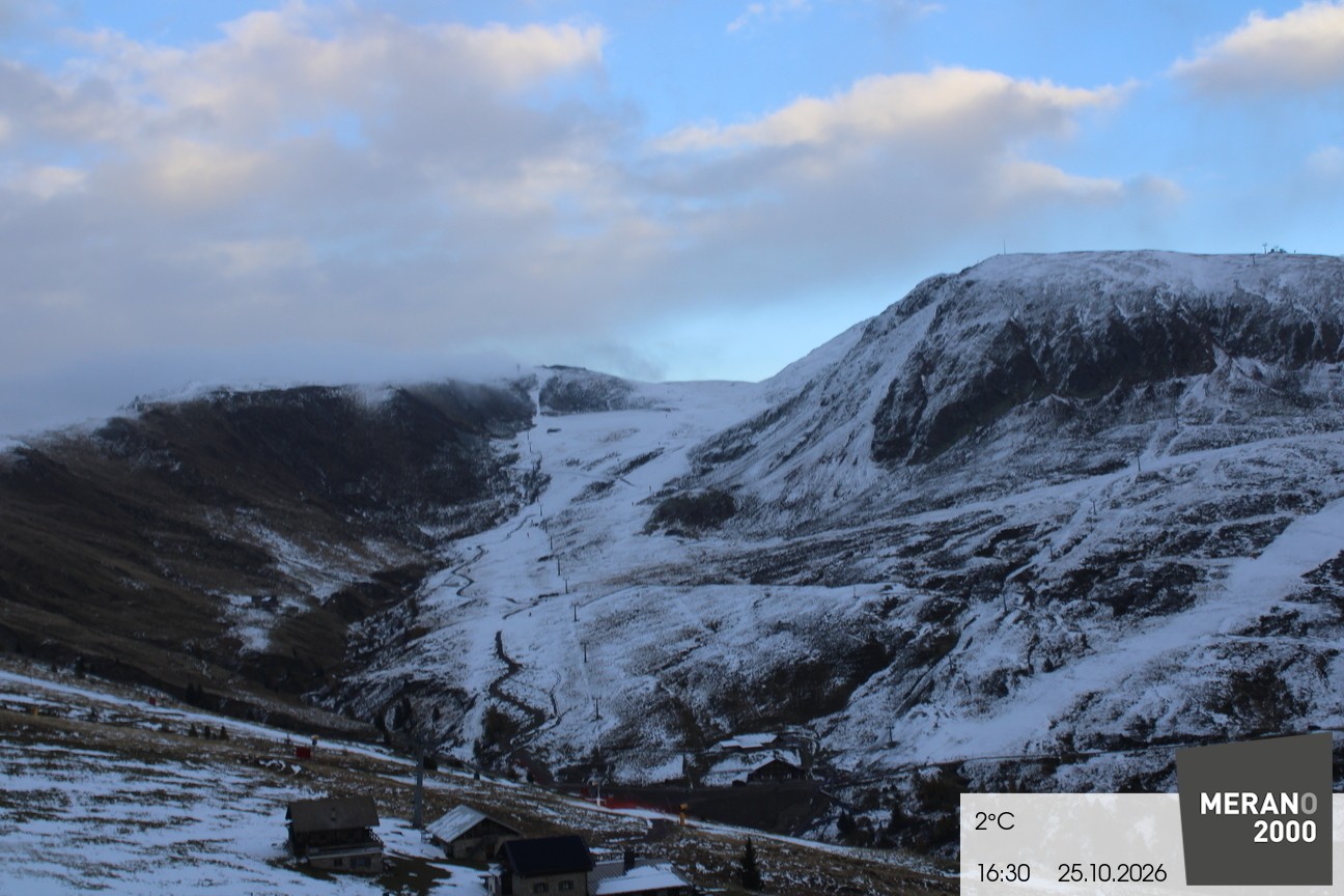 Archived image Webcam mountain restaurant Kirchsteiger Hütte, Merano/Meran