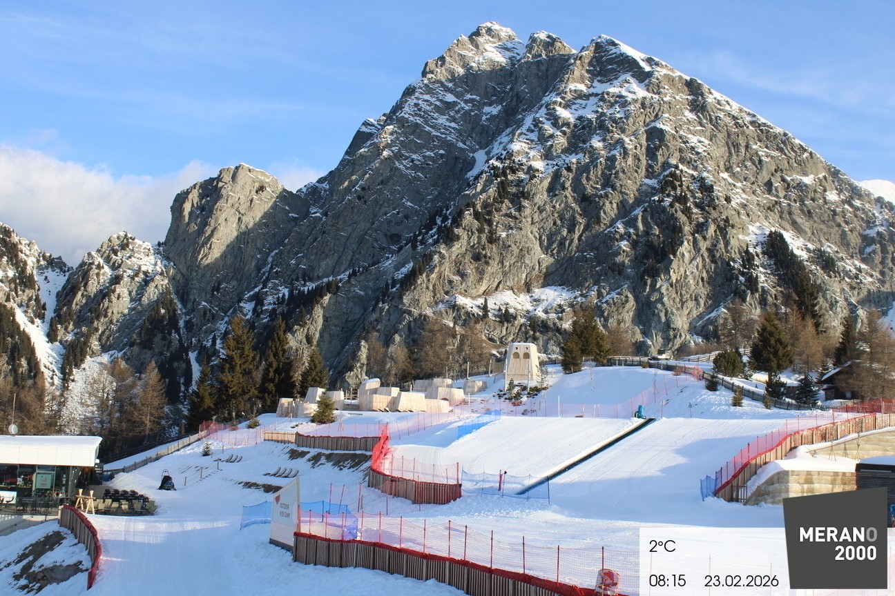 Archived image Webcam Meran 2000, View Kidscamp