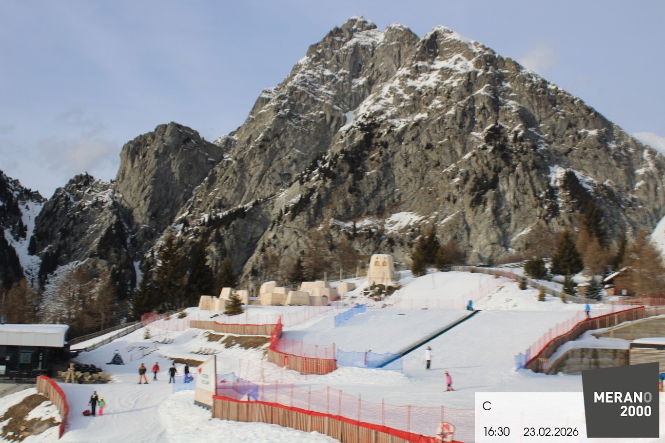 Archiv Foto Webcam Meran 2000, Kidscamp