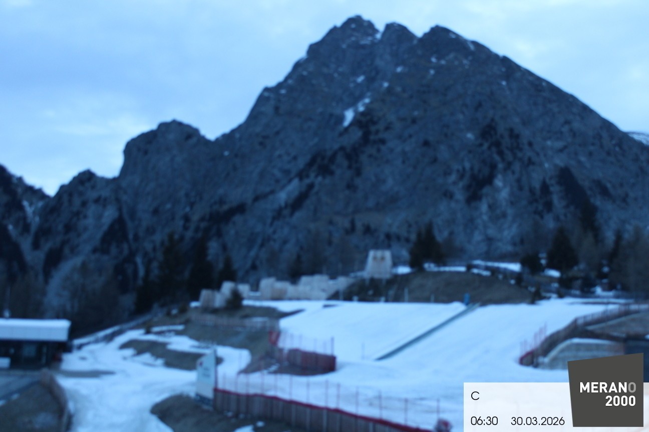 Archived image Webcam Meran 2000, View Kidscamp