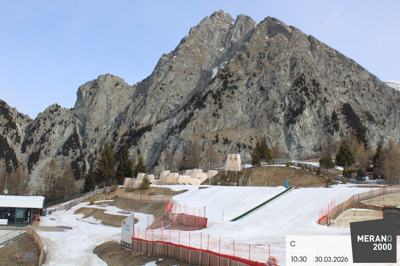 Archived image Webcam Meran 2000, View Kidscamp