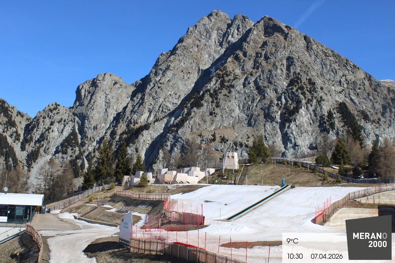 Archived image Webcam Meran 2000, View Kidscamp