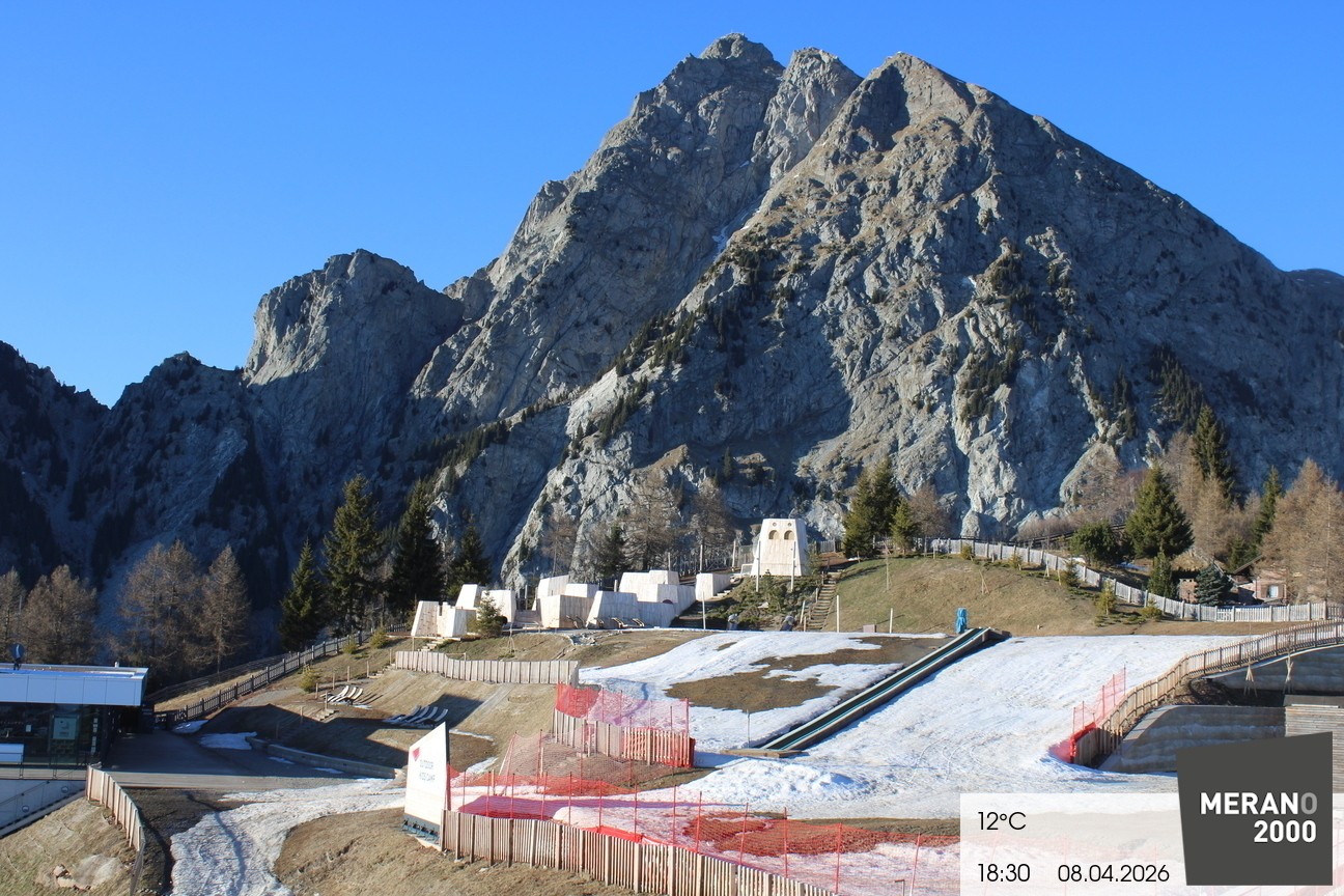 Archived image Webcam Meran 2000, View Kidscamp