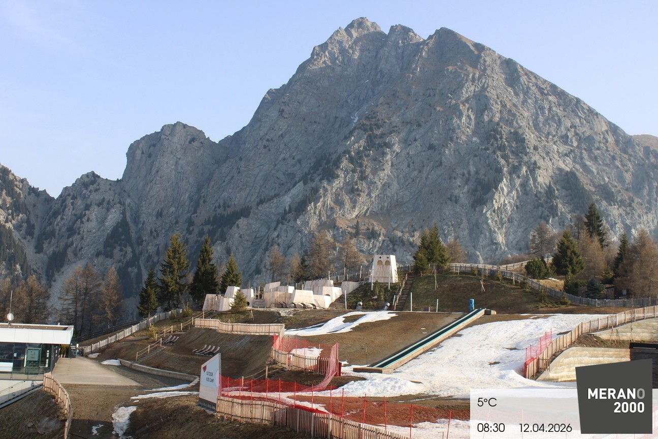 Archived image Webcam Meran 2000, View Kidscamp