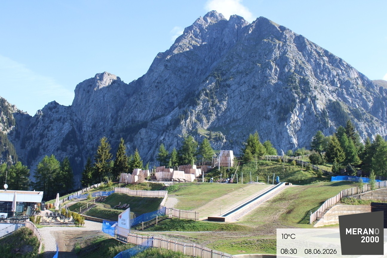 Archived image Webcam Meran 2000, View Kidscamp