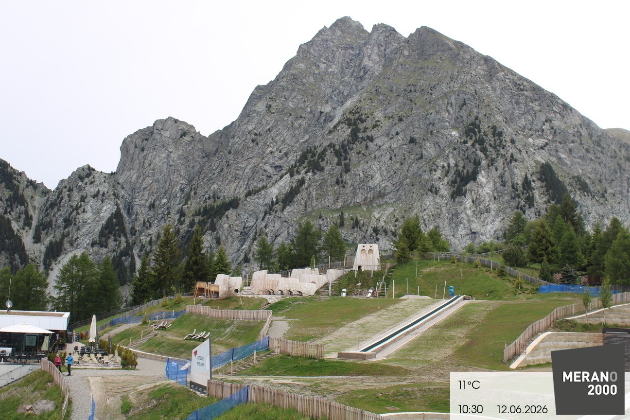 Archived image Webcam Meran 2000, View Kidscamp