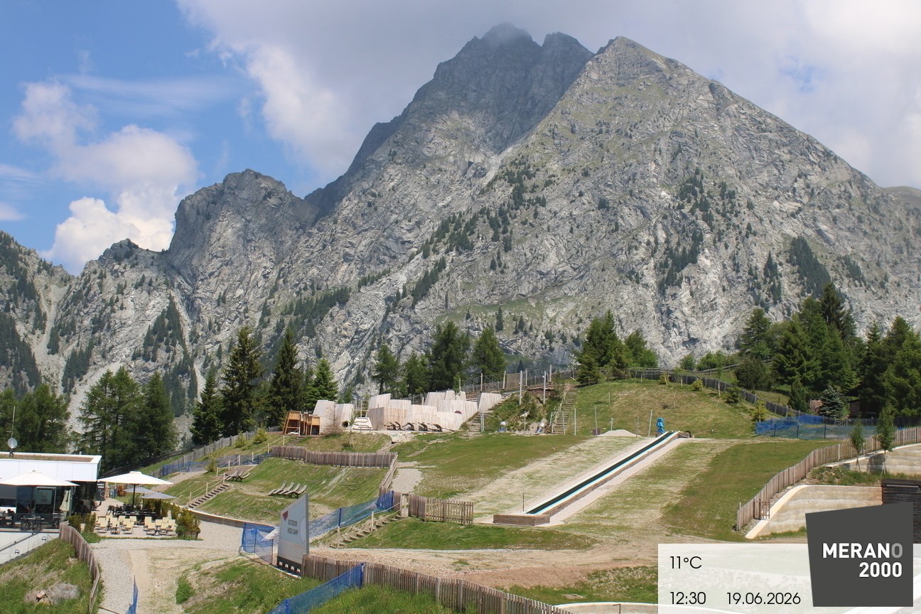 Archived image Webcam Meran 2000, View Kidscamp