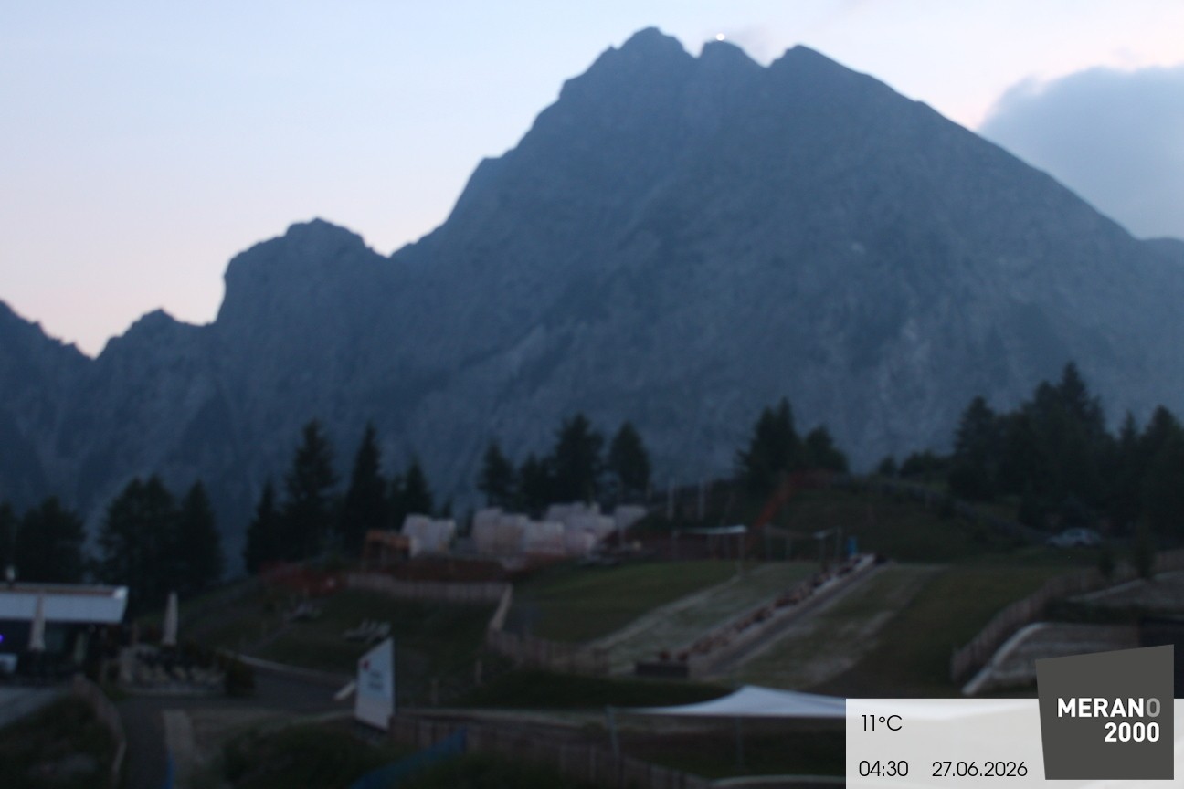 Archived image Webcam Meran 2000, View Kidscamp