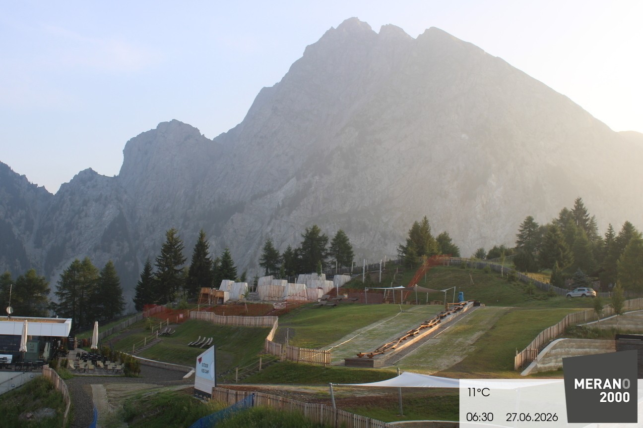 Archived image Webcam Meran 2000, View Kidscamp