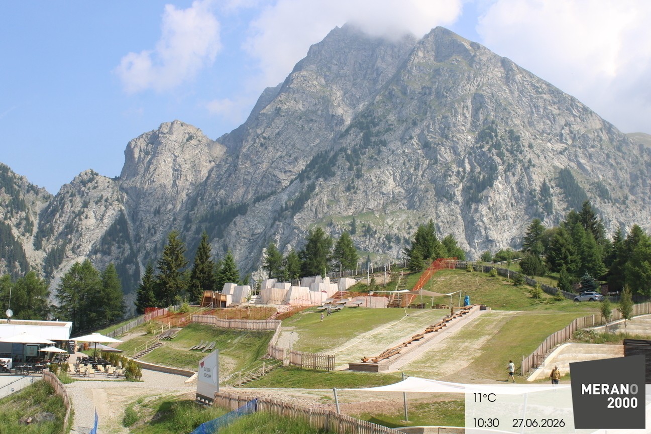 Archived image Webcam Meran 2000, View Kidscamp
