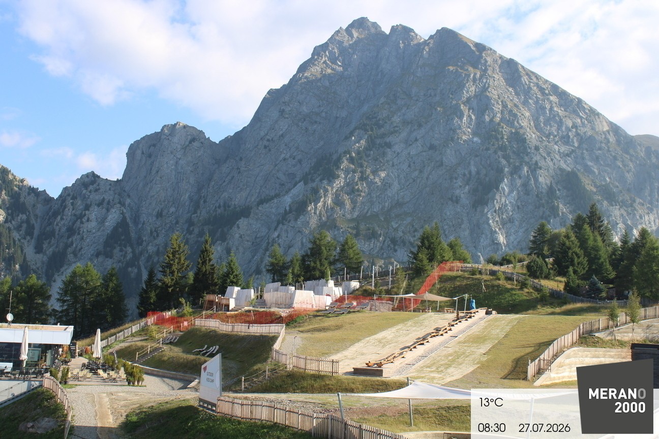 Archived image Webcam Meran 2000, View Kidscamp