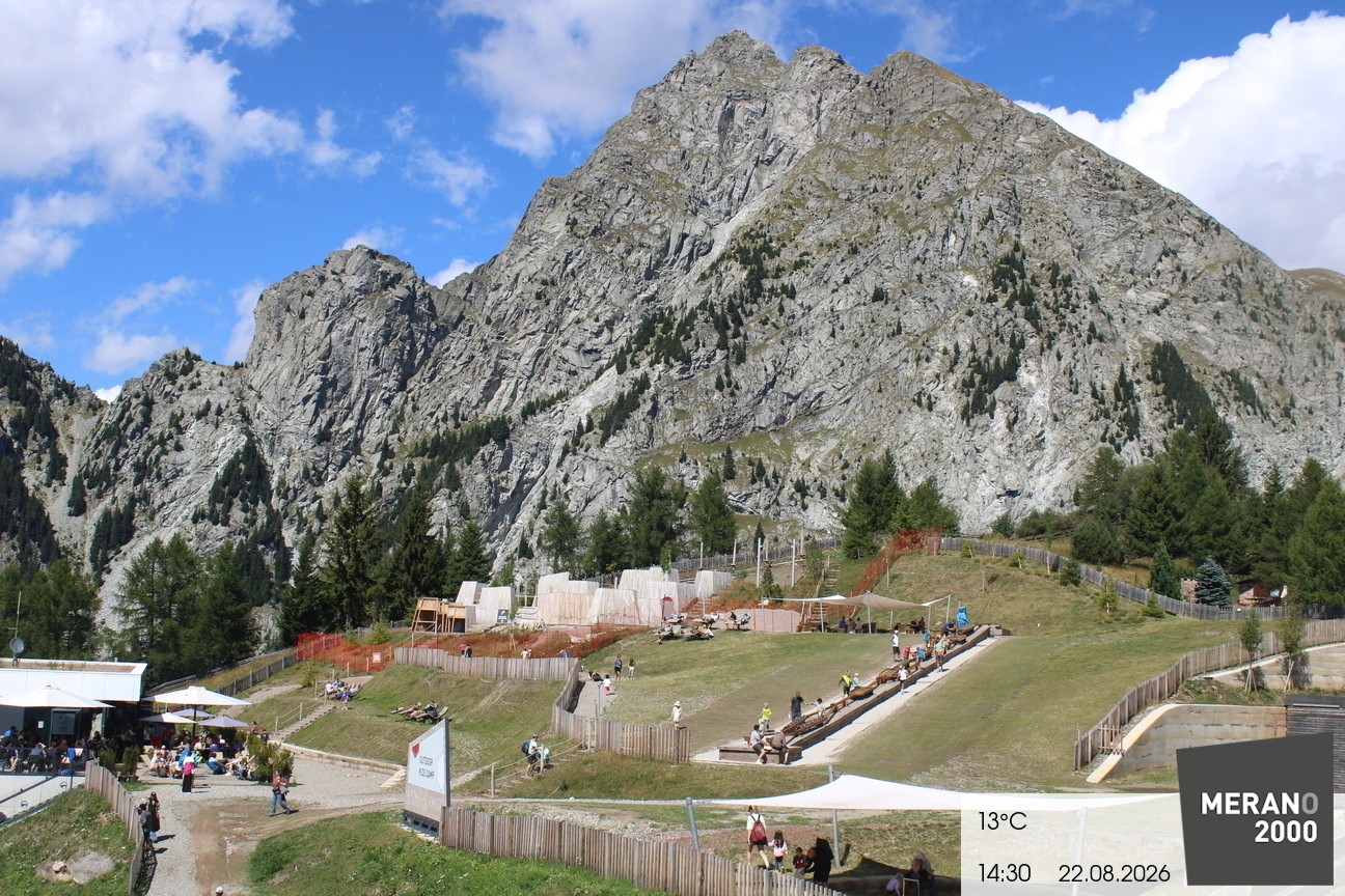 Archived image Webcam Meran 2000, View Kidscamp