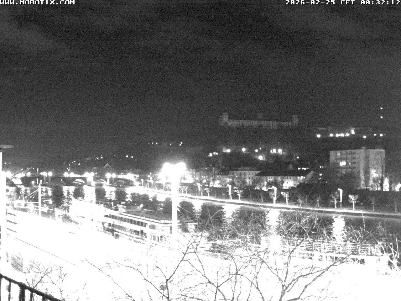 Archiv Foto Webcam Würzburg - Festung Marienberg
